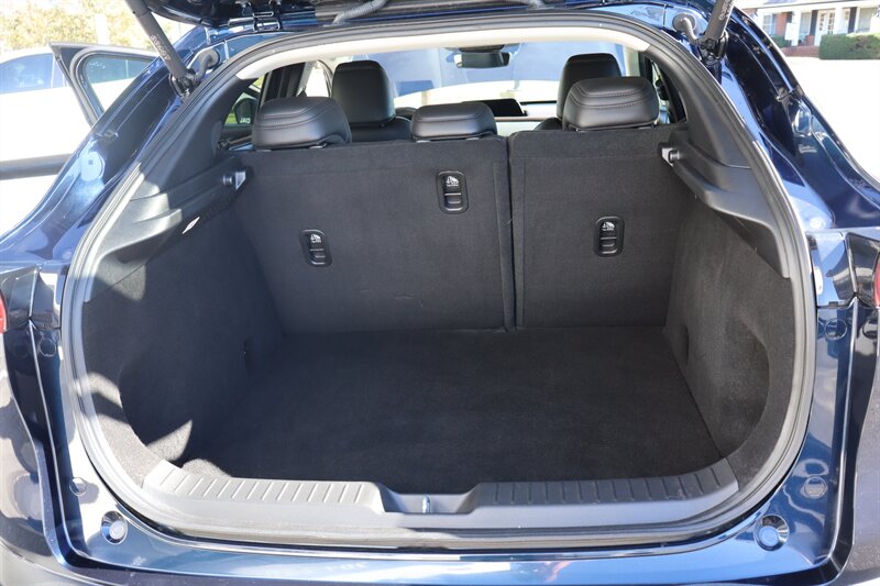 2021 Mazda CX-30 Premium - Photo 16 - Hickory, NC 28601