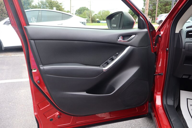 2015 Mazda CX-5 Touring - Photo 16 - Hickory, NC 28601