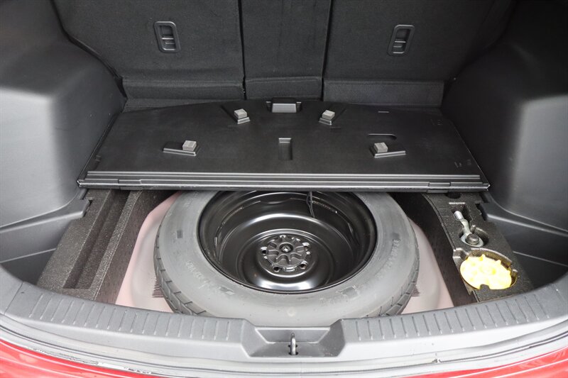 2015 Mazda CX-5 Touring - Photo 13 - Hickory, NC 28601