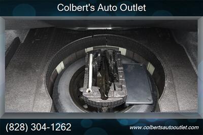 2016 Volkswagen Passat 1.8T SE   - Photo 13 - Hickory, NC 28601