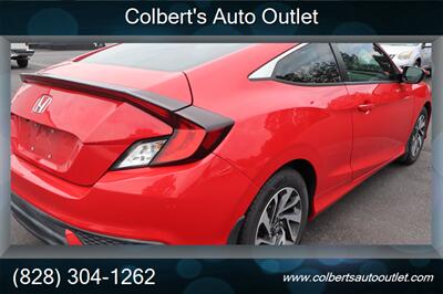2019 Honda Civic LX - Photo 6 - Hickory, NC 28601