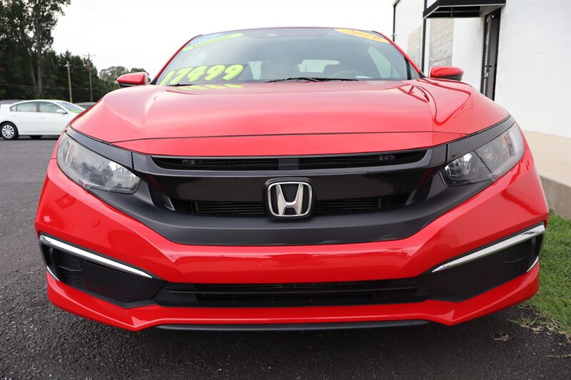 2019 Honda Civic LX - Photo 9 - Hickory, NC 28601