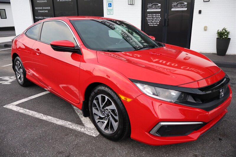 2019 Honda Civic LX - Photo 2 - Hickory, NC 28601