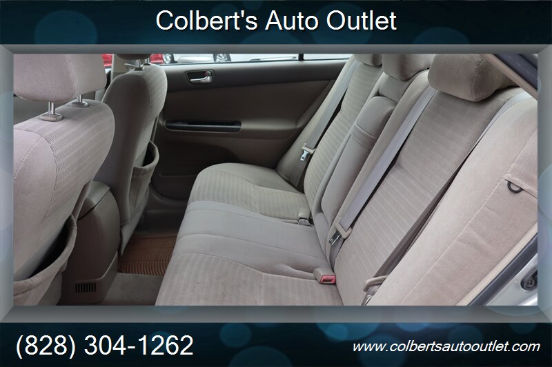 2005 Toyota Camry Standard 4dr Sedan - Photo 13 - Hickory, NC 28601