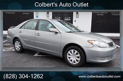2005 Toyota Camry Standard 4dr Sedan Sedan