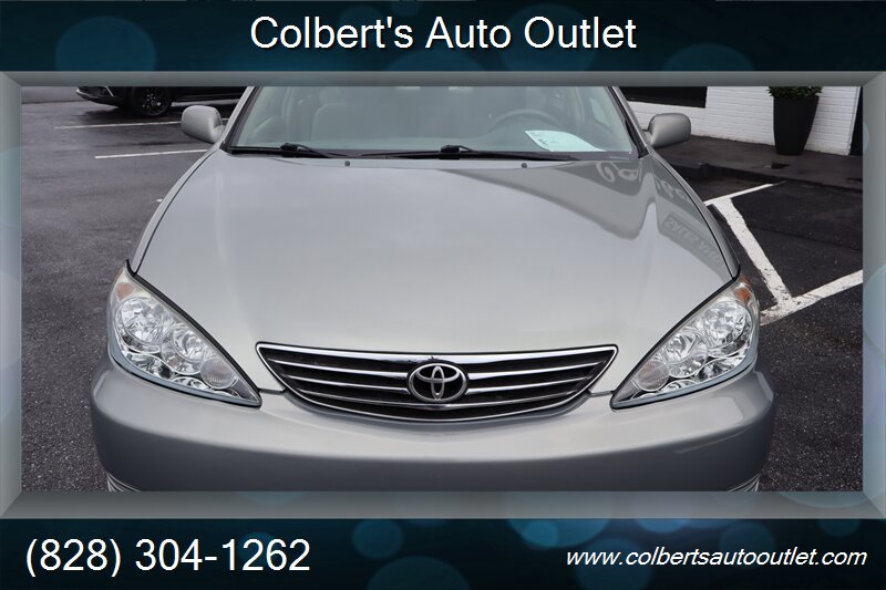 2005 Toyota Camry Standard 4dr Sedan - Photo 3 - Hickory, NC 28601