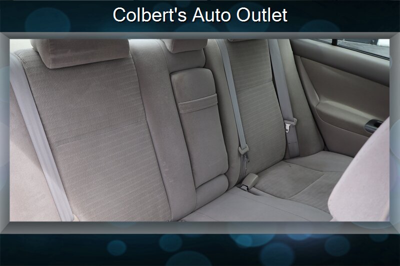 2005 Toyota Camry Standard 4dr Sedan - Photo 14 - Hickory, NC 28601