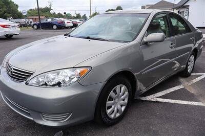 2005 Toyota Camry Standard 4dr Sedan   - Photo 7 - Hickory, NC 28601