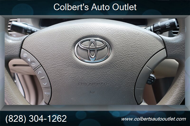 2005 Toyota Camry Standard 4dr Sedan - Photo 18 - Hickory, NC 28601