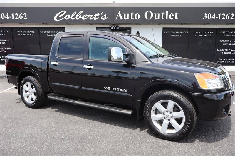 2008 Nissan Titan LE   - Photo 1 - Hickory, NC 28601