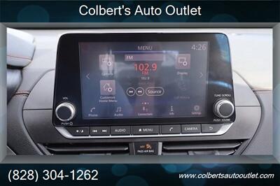 2021 Nissan Altima 2.5 SR 4dr Sedan   - Photo 21 - Hickory, NC 28601
