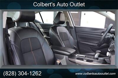 2021 Nissan Altima 2.5 SR 4dr Sedan   - Photo 17 - Hickory, NC 28601