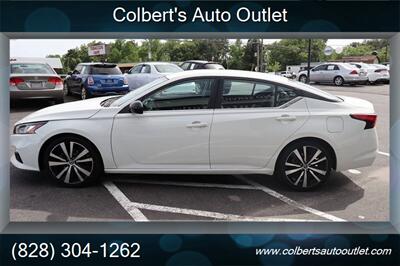 2021 Nissan Altima 2.5 SR 4dr Sedan   - Photo 5 - Hickory, NC 28601