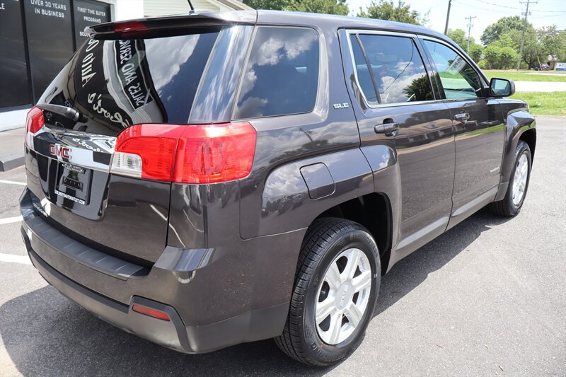 2015 GMC Terrain SLE-1 - Photo 8 - Hickory, NC 28601