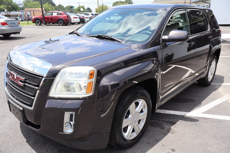 2015 GMC Terrain SLE-1 - Photo 4 - Hickory, NC 28601