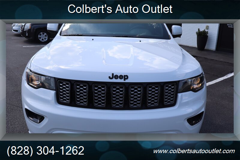 2018 Jeep Grand Cherokee Altitude 4x4 4dr SUV - Photo 12 - Hickory, NC 28601