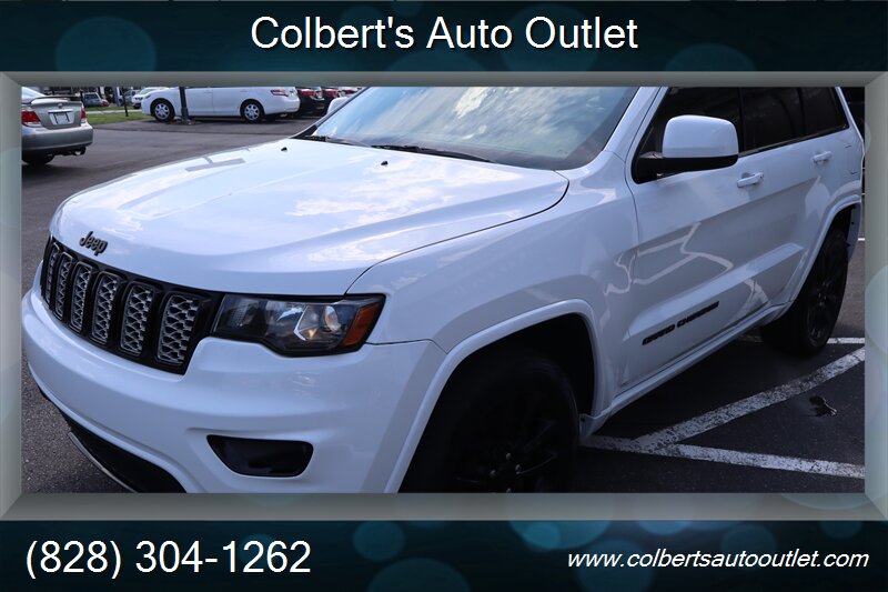 2018 Jeep Grand Cherokee Altitude 4x4 4dr SUV - Photo 13 - Hickory, NC 28601