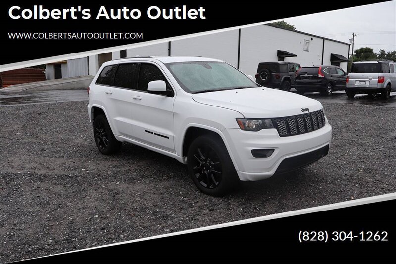 2018 Jeep Grand Cherokee Altitude 4x4 4dr SUV   - Photo 1 - Hickory, NC 28601