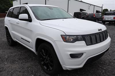 2018 Jeep Grand Cherokee Altitude 4x4 4dr SUV   - Photo 4 - Hickory, NC 28601