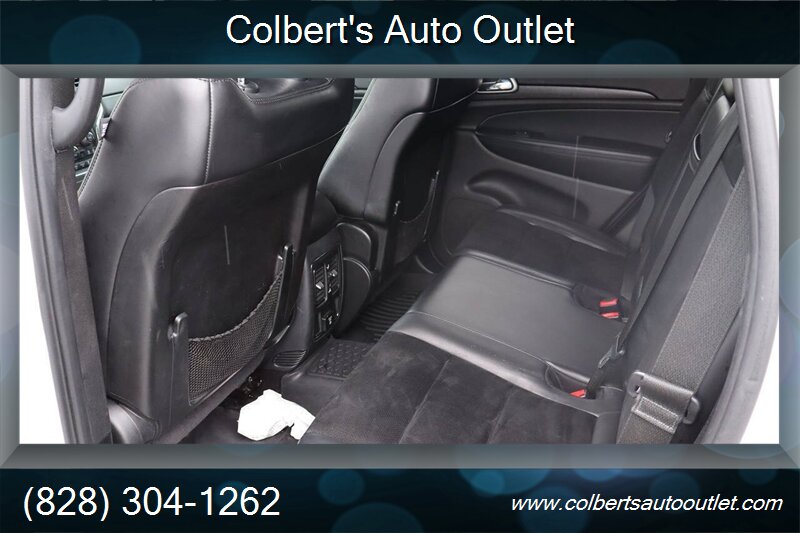 2018 Jeep Grand Cherokee Altitude 4x4 4dr SUV - Photo 9 - Hickory, NC 28601