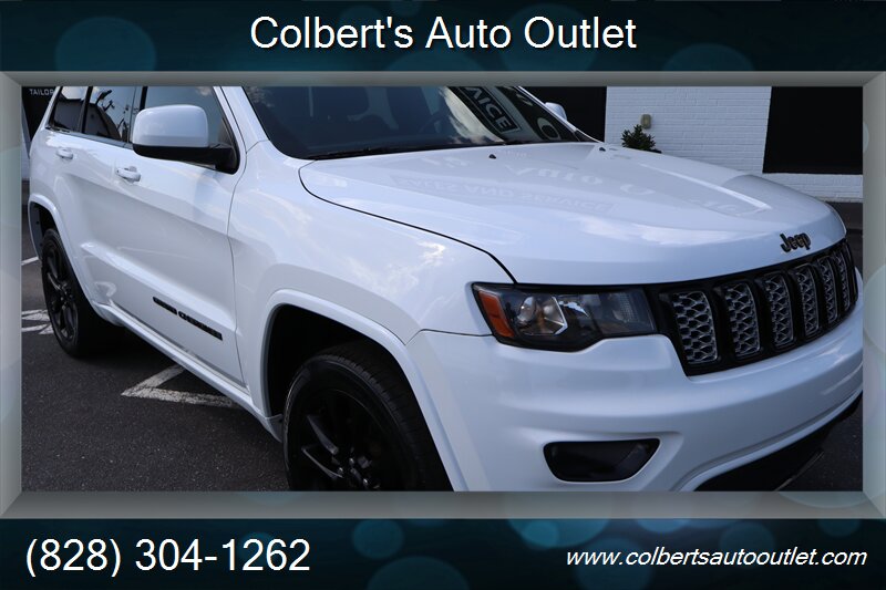 2018 Jeep Grand Cherokee Altitude 4x4 4dr SUV - Photo 11 - Hickory, NC 28601
