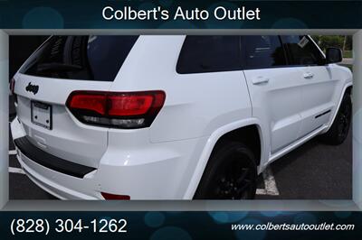 2018 Jeep Grand Cherokee Altitude 4x4 4dr SUV - Photo 17 - Hickory, NC 28601