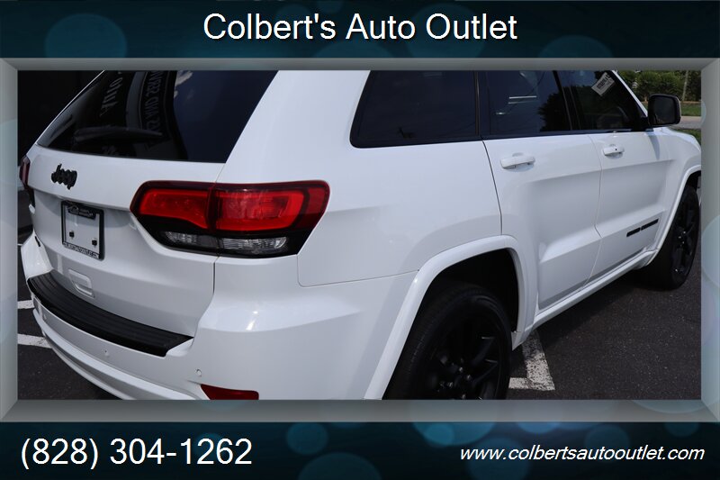 2018 Jeep Grand Cherokee Altitude 4x4 4dr SUV - Photo 17 - Hickory, NC 28601