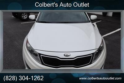 2013 Kia Optima Hybrid EX   - Photo 3 - Hickory, NC 28601