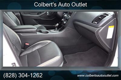 2013 Kia Optima Hybrid EX   - Photo 19 - Hickory, NC 28601