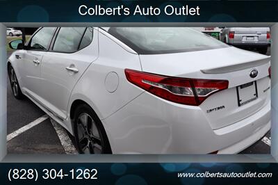 2013 Kia Optima Hybrid EX   - Photo 6 - Hickory, NC 28601