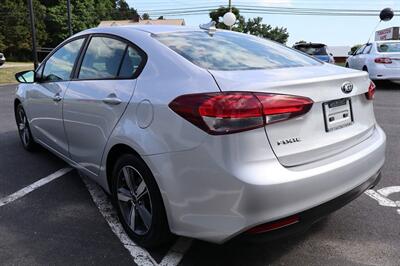 2018 Kia Forte LX 4dr Sedan 6A - Photo 6 - Hickory, NC 28601