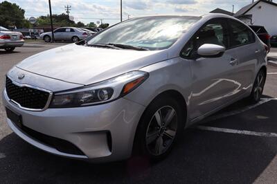 2018 Kia Forte LX 4dr Sedan 6A - Photo 4 - Hickory, NC 28601