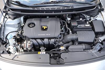 2018 Kia Forte LX 4dr Sedan 6A - Photo 10 - Hickory, NC 28601