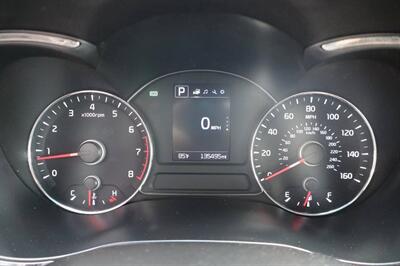 2018 Kia Forte LX 4dr Sedan 6A - Photo 23 - Hickory, NC 28601