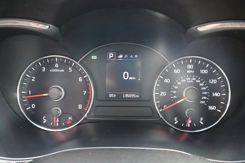 2018 Kia Forte LX 4dr Sedan 6A - Photo 23 - Hickory, NC 28601