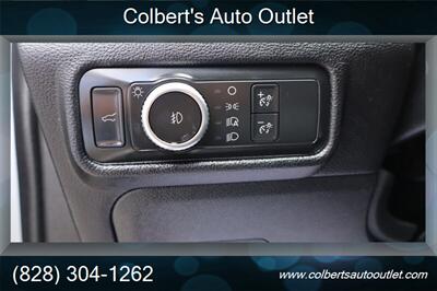 2021 Ford Explorer XLT   - Photo 10 - Hickory, NC 28601