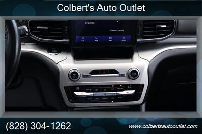 2021 Ford Explorer XLT   - Photo 16 - Hickory, NC 28601