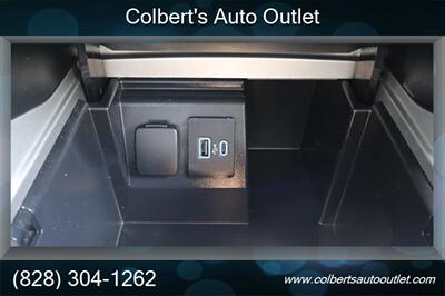 2021 Ford Explorer XLT   - Photo 18 - Hickory, NC 28601