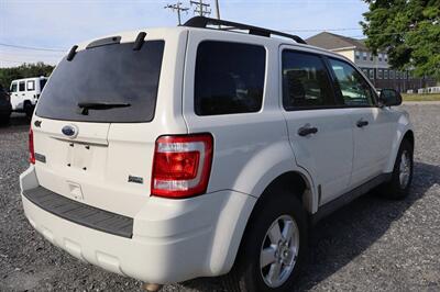 2011 Ford Escape XLT 4dr SUV   - Photo 33 - Hickory, NC 28601