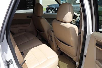 2011 Ford Escape XLT 4dr SUV   - Photo 16 - Hickory, NC 28601
