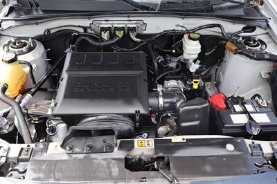 2011 Ford Escape XLT 4dr SUV   - Photo 10 - Hickory, NC 28601