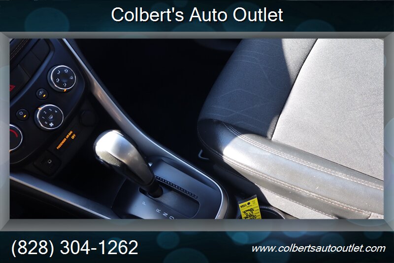 2019 Chevrolet Trax LT - Photo 27 - Hickory, NC 28601