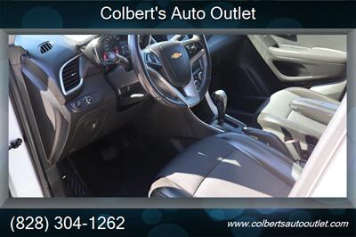 2019 Chevrolet Trax LT - Photo 12 - Hickory, NC 28601