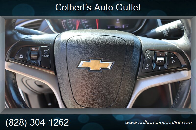2019 Chevrolet Trax LT - Photo 21 - Hickory, NC 28601