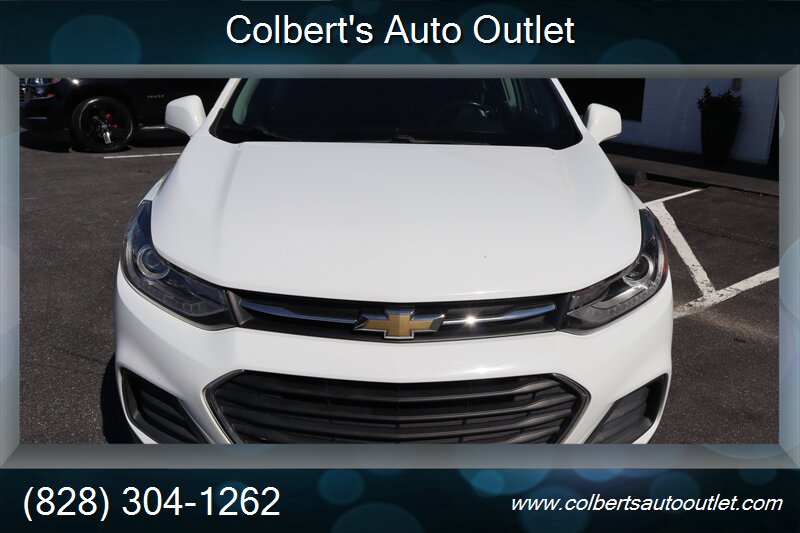 2019 Chevrolet Trax LT - Photo 3 - Hickory, NC 28601