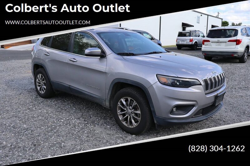2019 Jeep Cherokee Latitude Plus 4x4 4dr SUV   - Photo 1 - Hickory, NC 28601