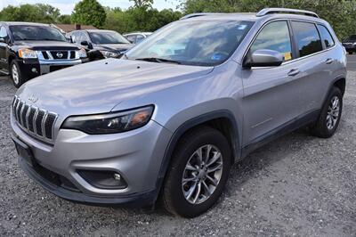 2019 Jeep Cherokee Latitude Plus 4x4 4dr SUV   - Photo 5 - Hickory, NC 28601