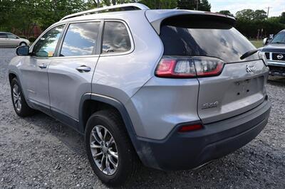 2019 Jeep Cherokee Latitude Plus 4x4 4dr SUV   - Photo 6 - Hickory, NC 28601