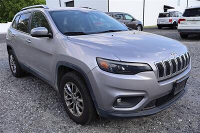2019 Jeep Cherokee Latitude Plus 4x4 4dr SUV   - Photo 4 - Hickory, NC 28601
