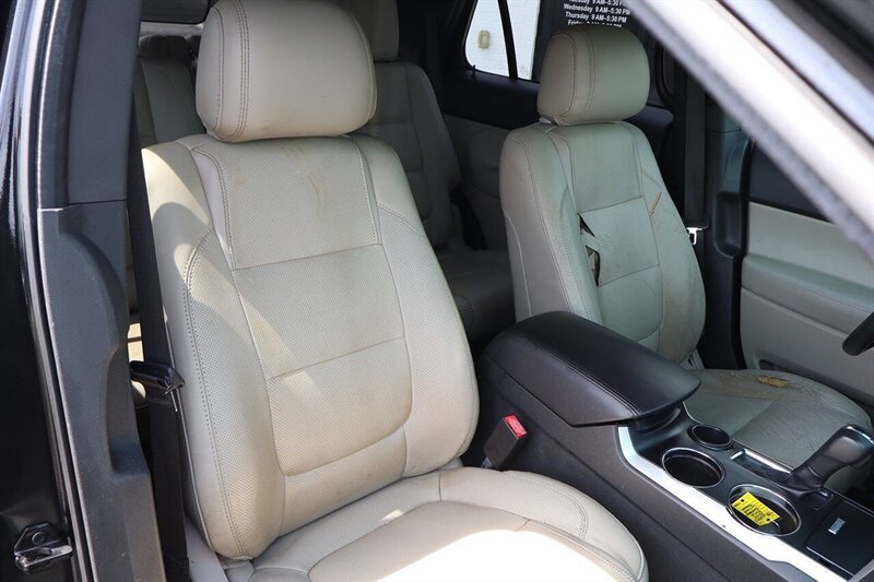 2014 Ford Explorer Limited 4dr SUV - Photo 21 - Hickory, NC 28601